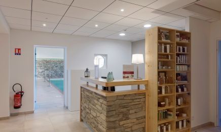 Hôtel SPA Les Rives Sauvages : Institut de beauté à Malbuisson