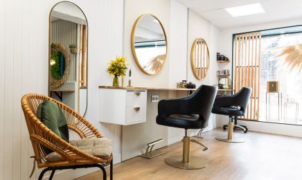 Le Petit Salon : Coiffeur à La Séguinière