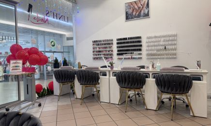 Linhs Nails Nagelstudio: Nagelstudio in München