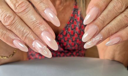 Nails by Marina : Coiffeur à La Salvetat-Saint-Gilles