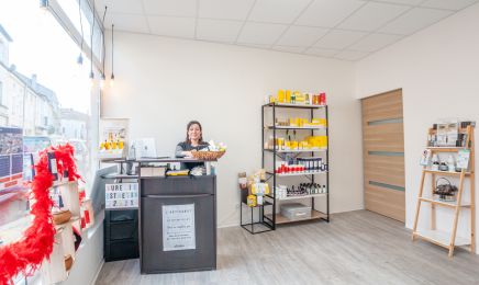 AURELIE ESTHETIK : Manucure à Sainte-Livrade-sur-Lot