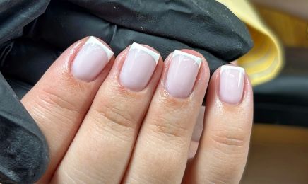 Manon des ongles & Lash by Lau : Institut de beauté à Corte