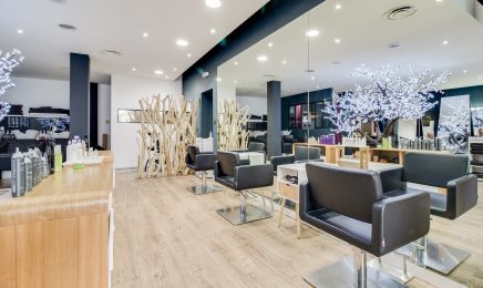 Mélanie Machado Coiffure Make Up' : Manucure à Tarbes
