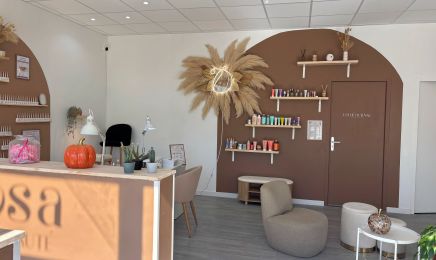 Le Reflet de Manon : Coiffeur à Saussan