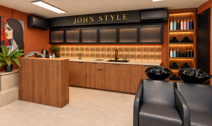 John Style Coiffeur Créateur  : Coiffeur à Saint-Jean-de-Védas