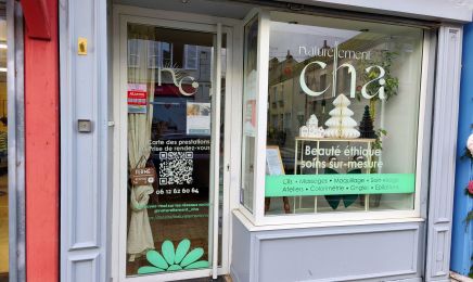  Naturellement Charlene  : Manucure à Châteauneuf-sur-Loire