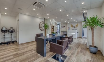 Mimoza Preci : Coiffeur à Écouen