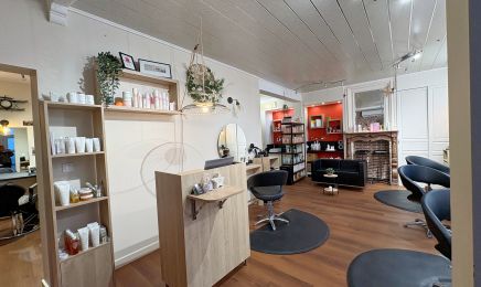 Audrey Coiffure - Expertise transformation et modelage crânien : Coiffeur à Saint-Jans-Cappel