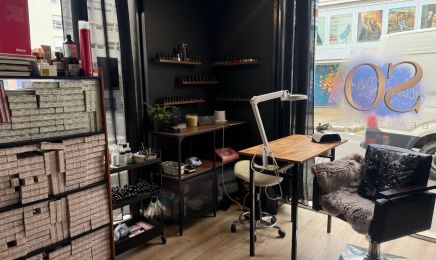 SLAVA ODINET Beauty hub : Manucure à Tours