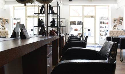 16TH avenue  : Coiffeur à Besançon