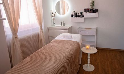 Yurquina Karola : Institut de beauté à Dettwiller
