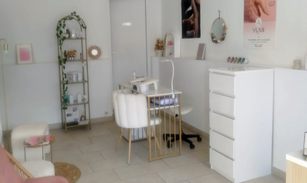 Akila Beauté 8 : Institut de beauté à Sens