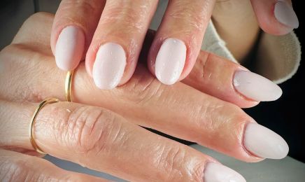 Mademoiselle Alexandra Beauty studio : Manucure à Pérols