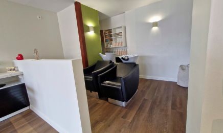 Maison C : Coiffeur à Coëx