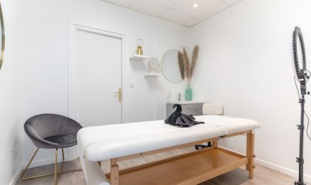 Institut Au Fil Du Regard  : Institut de beauté à Cenon