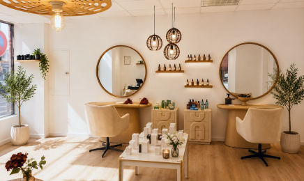 Djedje tresses  : Manucure à Montauban