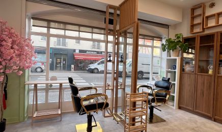 Chez Aisha : Manucure à Poissy