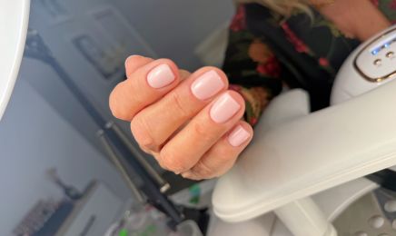 Alexandra ongles  : Manucure à Nice