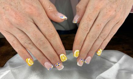 Ongles et Strass : Manucure à Aucaleuc