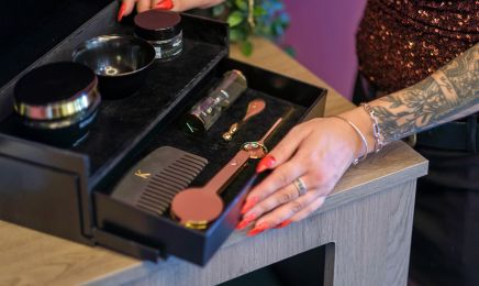 Audrey Barthélémy  : Coiffeur à Reims