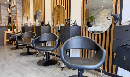 Prestance coiffure by Jennifer : Coiffeur à Ronchin