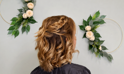 Nouvel Hair - Spécialiste Blond & Balayage  : Manucure à L'Absie