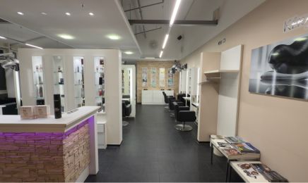 Friseur Ley Style: Kosmetikstudio in Dachau