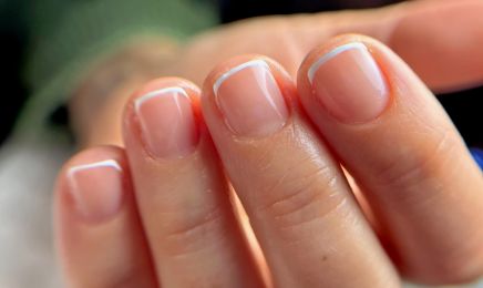 Fruit de la passiongles : Manucure à Moringhem