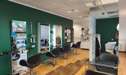 Osmose by Cyrielle : Coiffeur à Perrignier