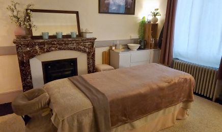 Julie Brumby Massage Bien-être : Institut de beauté à Bourg-en-Bresse