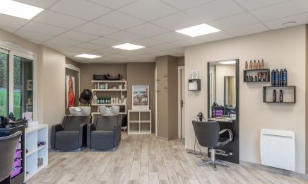 Nouvel hair : Coiffeur à Pers-Jussy