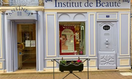 Antinéa Beauté : Institut de beauté à Cluny
