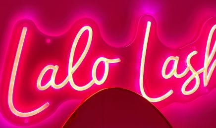 LALOCILS 🦋 : Manucure à Toulouse