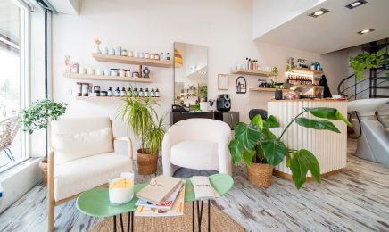 Blonde : Coiffeur à Le Tignet