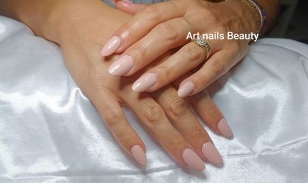 Art Nails Beauty - Cils & Sourcils : Institut de beauté à L'Hermitage