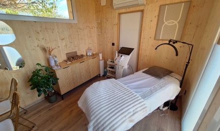 Louveia - Parnans : Institut de beauté à Parnans