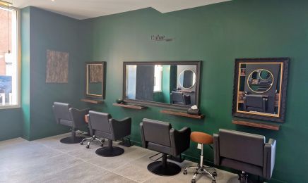 STUDIO 147 : Barbier à Pont-Évêque