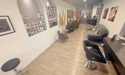 Chez lili : Coiffeur à Béziers