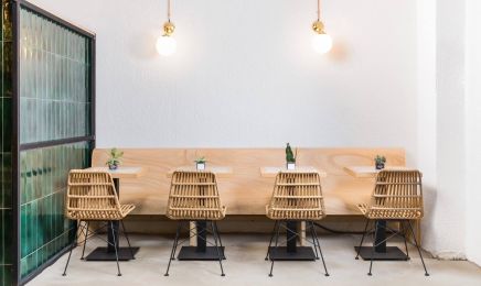 One Love Café : Coiffeur à Nice