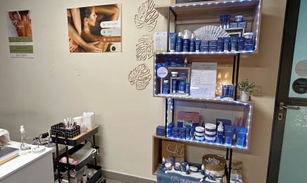 Marie Esthetik  : Coiffeur à Bonneval
