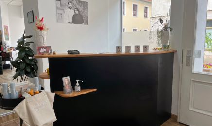 SUELA *hair&style* , Inh. Suela Meissner: Friseur in Plauen