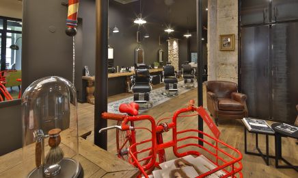 La Cour des Hommes / L'Atelier Barber : Barbier à Metz
