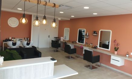 Les Ciseaux de Jess : Coiffeur à Saussan
