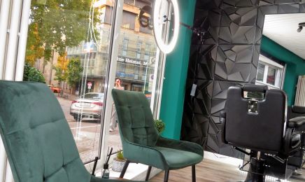 Magic Haarstudio : Kosmetikstudio in Waiblingen