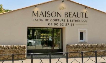 Maison Beauté : Coiffeur à Grillon