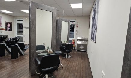 C.A.S.A. hair by Siemkes Kerken: Friseur in Kerken
