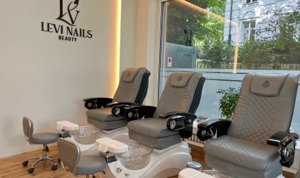 LEVI NAILS BEAUTY: Kosmetikstudio in München