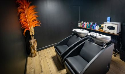 Le Cocon-Atelier Coiffure : Coiffeur à Moustey