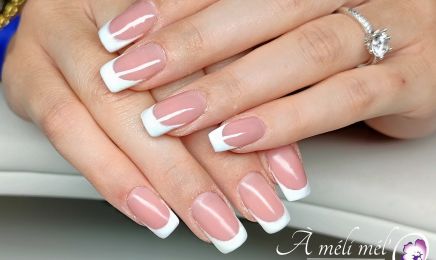 A MELI MEL'O ONGLES : Manucure à Chassieu