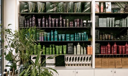KOME Salon & Spa AVEDA - Rueil-Malmaison : Barbier à Rueil-Malmaison